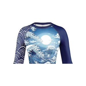 เสื้อแรชการ์ดแขนยาวสำหรับผู้หญิง ผลิตจากโรงงาน สวมใส่สบาย เป็นมิตรกับสิ่งแวดล้อม ป้องกันแบคทีเรีย ป้องกันรังสียูวี แห้งเร็ว ระบายอากาศได้ดี - Product Image 3