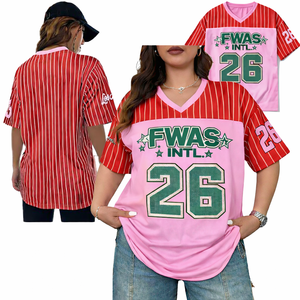 Camiseta de Fútbol Americano Rosa y Roja a Rayas, Estilo Urbano Oversize, Cuello en V, Corte Holgado, Transpirable, Poliéster, Estampado Gráfico - Product Image 1