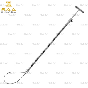 Support de maintien pour porcs en acier inoxydable, durable et facile à utiliser pour le traitement des animaux R.A.A Qualité Premium - Product Image 6