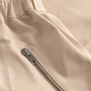 Jupe en cuir véritable pour femme, style streetwear décontracté, hiver, taille haute, épaisse, vintage, coupe trapèze, anti-plis, personnalisable - Product Image 4