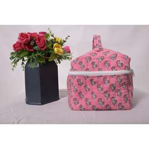 Bolsa de Maquillaje Acolchada de Algodón con Diseño Floral, Bolsa de Cosméticos Hecha a Mano, Organizador de Viaje con Cierre, Ideal para Regalo, Grande y Portátil - Product Image 4