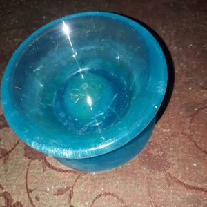 Bol en résine artisanal écologique et alimentaire, motif tourbillon aquatique classique, idéal pour la crème et les créations artisanales en forme de croissant - Product Image 1