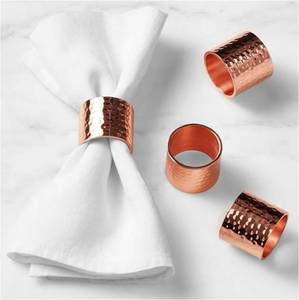 Anillo para Servilletas de Aluminio Martillado Hecho a Mano, Elegante Accesorio Cilíndrico para Mesa, Decoración de Lujo para Bodas y Fiestas - Product Image 3