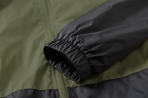 Chaqueta Cortavientos Casual de Otoño para Hombre, de Alta Calidad, con Logotipo Personalizado, Cierre de Cremallera, Color Liso, Impermeable y Resistente al Viento, Hecha en Pakistán - Product Image 5