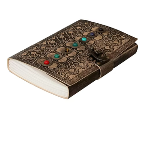 Carnet en cuir avec pierres précieuses, sept chakras, gaufré, fait main, pour notes, journal des ombres, poésie, croquis, bureau, université - Product Image 1