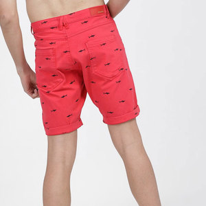 Shorts Oxford rouges pour hommes avec imprimé requin, taille mi-haute, fermeture boutonnée, style décontracté, type Bermuda - Product Image 4