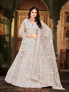 Costume de mariée glamour de style pakistanais complet et lourd Adultes Mariage Adultes Design avec filet Dupatta Diamonds Zarkan Stones Big Flair - Product Image 3