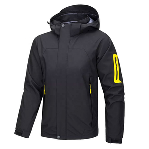 Veste d'extérieur à capuche zippée pour homme, personnalisable avec logo, résistante à l'eau, coupe-vent, respirante, doublée polaire, idéale pour le ski en montagne - Product Image 1