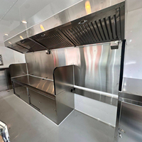 Remorque alimentaire de type conteneur, cuisine mobile entièrement équipée avec table vapeur pour la restauration de burgers, pizzas, BBQ, brisket et pulled pork