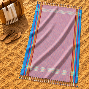 Serviettes Kikoy de qualité export avec franges, design élégant teint en fil, en coton doux et écologique, idéales pour la plage. - Product Image 5