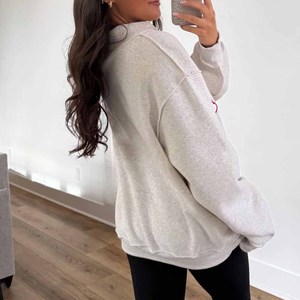 Sudadera Dilly Dally Personalizada de Algodón y Felpa con Cuello Alto para Mujer, Talla Grande, Bordado Gráfico con Letras, Estilo Casual - Product Image 4