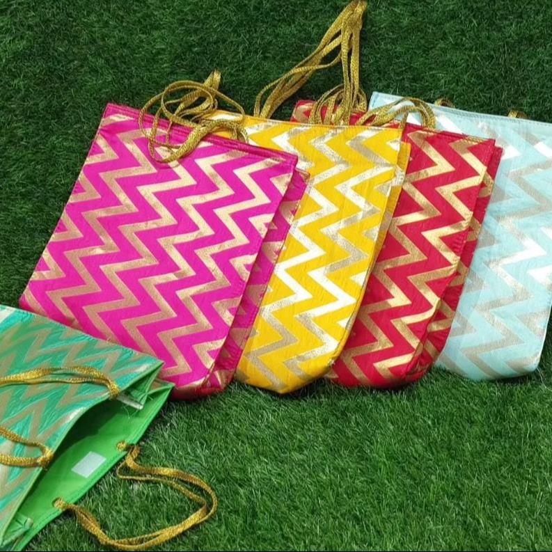 Identique à l'image