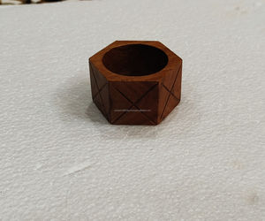 Ronds de serviette élégants en bois avec incrustation de résine bleue |   Porte-objets décoratifs pour les événements de dîner formels et les présentations de table élégantes - Product Image 3