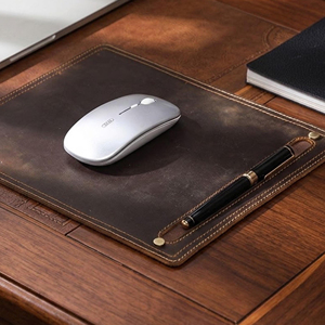 Bloc-notes de luxe classique en cuir véritable fait main, résistant à l'eau, léger, avec base en daim antidérapante, personnalisé pour cadres - Product Image 1