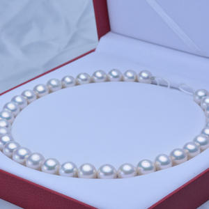 Collar de Perlas Blancas Edison de 11-13 mm, Luz Fría, Redondas Australianas, Ligeramente Imperfectas, Collar de Luz Intensa - Product Image 4