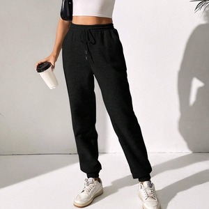 Pantalons de jogging personnalisés pour femmes, surdimensionnés, en coton French Terry, pantalons de survêtement pour femmes - Product Image 3