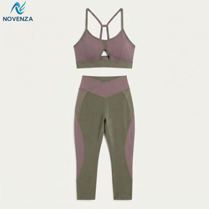 Conjunto de Yoga de 2 Piezas para Mujer, de Alta Calidad, Transpirable, Ecológico, en Tela de Spandex/Poliéster, para Gimnasio, Fitness y Uso Diario - Product Image 1