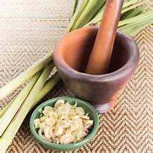 น้ำยาทำความสะอาดพื้นสูตรน้ำมันหอมระเหยตะไคร้เกรดสปา เวียดนาม - Product Image 4
