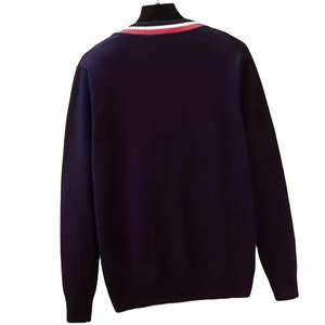 Cárdigan transpirable con cuello en V para hombre, con botones, a rayas, estilo universitario, para la universidad y la moda urbana. - Product Image 5