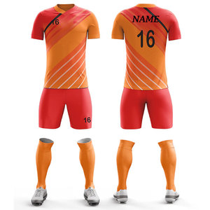 Tenues de football toutes saisons pour l'été – Kits complets en polyester/spandex haute extensibilité, maillot à manches courtes et short tricoté - Product Image 1