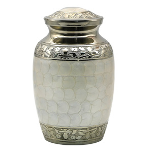 Urnes funéraires en laiton de haute qualité et classiques avec bande étain et urnes funéraires en métal fini marbre bleu - Product Image 6