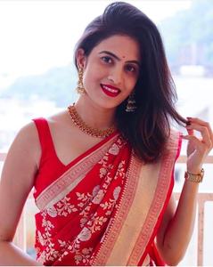 Sari de Seda Lichi Tradicional India de Diseño de la Mejor Calidad con Trabajo Jacquard, Proveedor y Exportador Mundial de Moda Femenina - Product Image 4