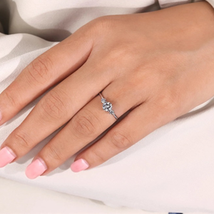 Produit tendance - Bague de fiançailles et de mariage en or jaune 14 carats avec diamant rond de 0,65 carat cultivé en laboratoire - Product Image 3