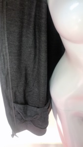 Sudadera con cremallera para mastectomía, con bolsillos de drenaje, para uso hospitalario, suave, con cremallera frontal completa, manga corta, para recuperación, para todas las estaciones - Product Image 4