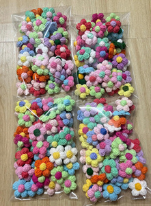 Fleurs en crochet faites à la main, multicolores, têtes de fleurs artificielles en polyester, embellissements artisanaux pour mariage, bricolage, décoration de la maison - Product Image 3