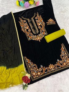 Kurta en velours noir brodé pour femme avec pantalon dhoti jaune, tenue traditionnelle indienne et pakistanaise pour mariage, coupe ample longueur cheville - Product Image 2