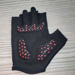 Nuevos guantes deportivos de cuero para ciclismo, guantes de medio dedo transpirables de secado rápido, ligeros, antideslizantes, duraderos, unisex, para bicicleta de montaña, gimnasio, hogar - Product Image 5