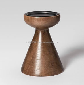 Bougeoir moderne en bois unique pour une décoration minimaliste de la maison et une ambiance chaleureuse et confortable. - Product Image 2