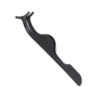 Pince à épiler professionnelle SUBHAN INTERNATIONAL en acier inoxydable, faite à la main, légère, durable, droite, pour volume de cils - Product Image 4