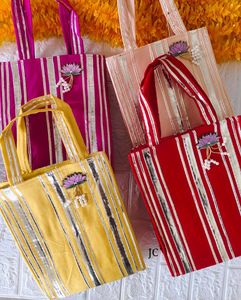 Bolso de mano de seda indio hecho a mano multicolor, cesta de regalo, recuerdos de boda, regalo para damas de honor, bolso de noche para mujer, Ramadán - Product Image 1