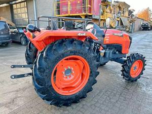 Venta al por mayor: Nuevo motor de maquinaria agrícola de alta precisión con anillo de pistón estrecho de 45 HP para tractor agrícola Kubota MU4501 4WD - Product Image 3