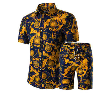 Conjunto elegante de verano: camiseta y pantalones cortos. Material suave y transpirable que garantiza comodidad, perfecto para uso al aire libre y casual. - Product Image 4