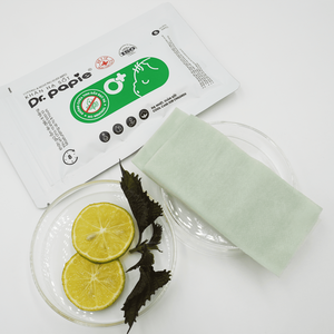 Serviettes rafraîchissantes en coton doux pour bébés, imprimées par transfert thermique, sans parfum, à base de plantes, par le Dr Papie - Product Image 4