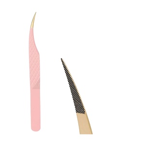 Pince à cils Dolphin professionnelle à pointe en fibre courbée pour isolation des cils, avec poignée diamantée, options de couleurs personnalisées - Product Image 1