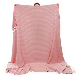 Manta personalizada al por mayor para sofá cama, mantas gruesas y cálidas 100% de algodón turco, manta de viaje de lujo para decoración del hogar - Product Image 4