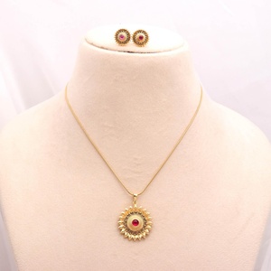 Collar con Colgante de Girasol de Latón, Chapado en Oro de 22K, Joyería con Flor de Rubí, Colgante Nupcial para Mujer - Product Image 3