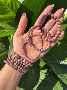Bracelet en cristal de rhodonite 4mm 6mm 8mm, perles de pierres précieuses naturelles, bracelet extensible, pierre de guérison de qualité A, vente en gros - Product Image 2