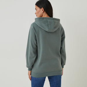 Casual, Streetwear, épaules tombantes, respirant, écologique, logo de marque personnalisé, manches longues, sweat à capuche imprimé à prix avantageux pour femmes - Product Image 3