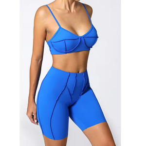 Ensemble de yoga deux pièces pour femme, qualité supérieure, respirant, sans couture, coupe ajustée, avec short et soutien-gorge de sport - Product Image 4