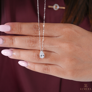 Collar Solitario Clásico Minimalista con Diamante Cultivado en Laboratorio en Forma de Pera, Cadena para Uso Diario, Regalo de Graduación Personalizado para Mujer, Oro - Product Image 5