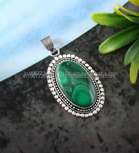 Pendentif en pierre précieuse malachite de qualité supérieure, cadeau pour elle, pendentif fait main, pendentif de style vintage bijoux plaqués argent sterling 925 - Product Image 4