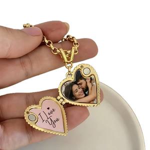 Collier Cœur en Or avec Pendentif Photo, Bijoux en Laiton – Fournisseur - Product Image 4