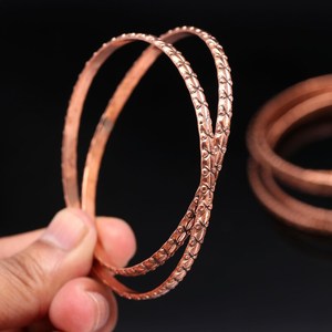 Bracelets en cuivre 100 % faits à la main, empilables, texturés, martelés, bijoux rustiques, cadeau pour femmes - Product Image 4