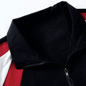 เสื้อแจ็คเก็ตวินด์เบรกเกอร์ไนลอนสีสันตัดกันแบบสั่งทำขายส่งสำหรับทุกเพศ สไตล์สตรีทแวร์ ซิปแบบรูดขึ้น-ลง กันน้ำ กันลม ผลิตตามแบบ OEM แบบกลับด้านได้ เสื้อแจ็คเก็ตผู้ชาย - Product Image 4