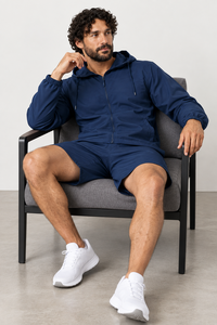 Conjunto de cortavientos informal con capucha para hombre, sudadera ligera con cremallera completa y pantalones cortos a juego, conjunto de ropa deportiva para exteriores, ropa premium para hombre - Product Image 5
