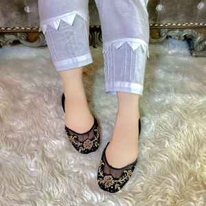 Chaussures d'été indiennes fantaisie pour filles, style Punjabi Jutti Khussa, ornées de perles et de pierres à paillettes, idéales pour l'extérieur – Nouveauté très demandée - Product Image 5